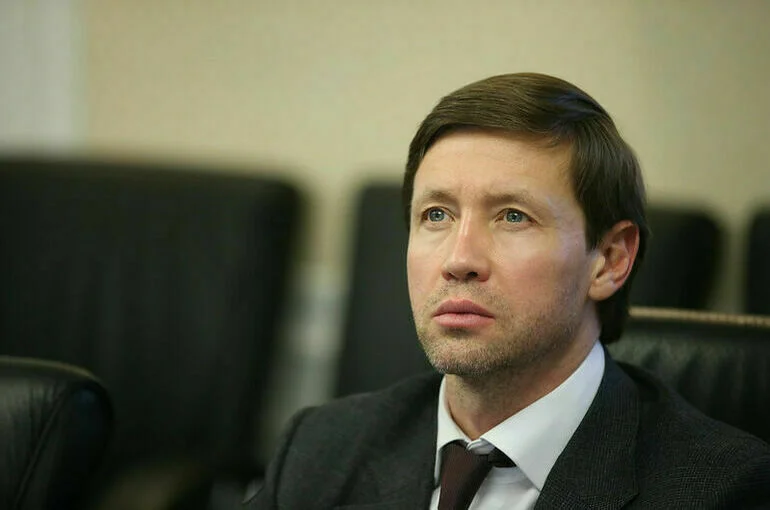 Шейкин предложил оценивать работу сенаторов в том числе и по активности в СМИ