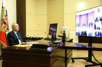 Путин открыл движение по новым и отремонтированным дорогам в пяти регионах