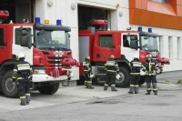 Пожар произошел на строящейся ледовой арене УГМК в Екатеринбурге