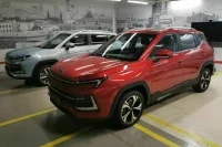 Депутаты пересядут на российские авто в 2024 году