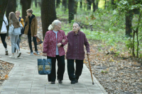 Естественная убыль населения в РФ за восемь месяцев сократилась почти на 25%