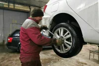 Вильфанд посоветовал москвичам поменять летнюю резину