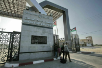 На границе Египта с Газой открылся КПП для доставки гуманитарной помощи