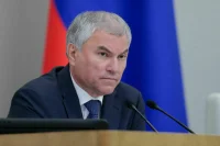 Володин предложил изолировать «выжившего из ума» Байдена
