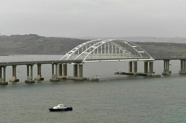 Константинов: Крымский мост Украине не по зубам