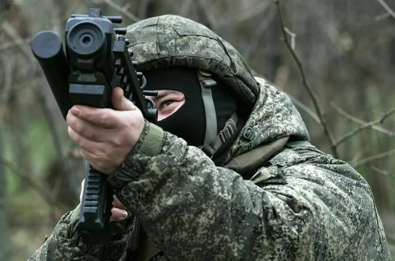 Под Севастополем посадили украинский беспилотник