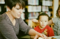 Тьюторов предлагают приравнять к воспитателям