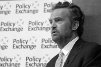 Скончался известный по сериалу «Друзья» американский актер Мэттью Перри