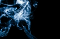 Журавлев выразил надежду на полный запрет вейпов в России