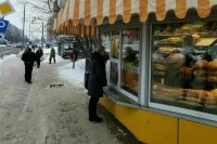 Ларьки предлагают поддержать табаком