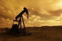 Хаменеи призвал мусульманские страны не поставлять Израилю нефть и продукты
