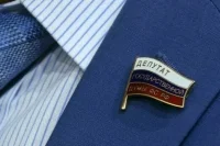 Депутатов Власова и Белоусова досрочно лишили мандатов