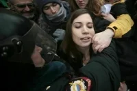 Суд отказался заочно арестовать Толоконникову из Pussy Riot