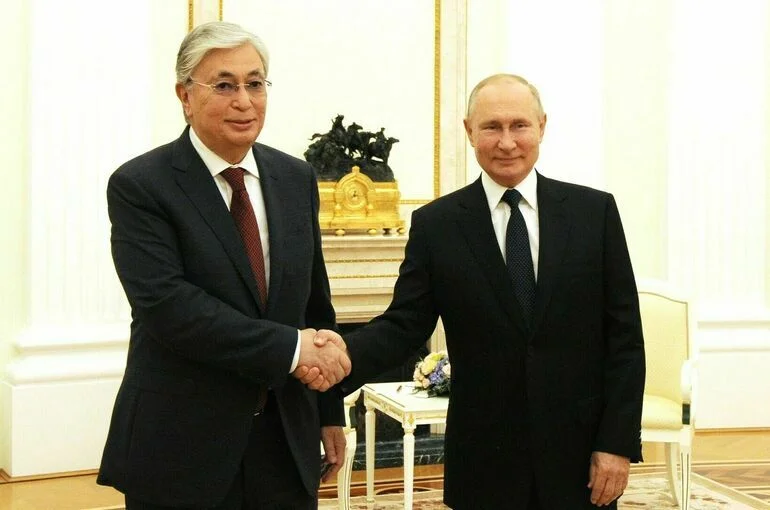 Путин 9 ноября проведет переговоры с президентом Казахстана