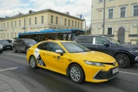 В Госдуму внесли законопроект о локализации автомобилей для такси