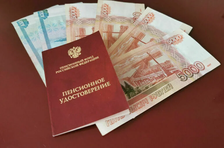 Прабабушкам-опекунам предлагают доплату к пенсии