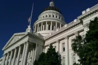 Конгресс США принял проект финансирования работы кабмина без помощи Киеву