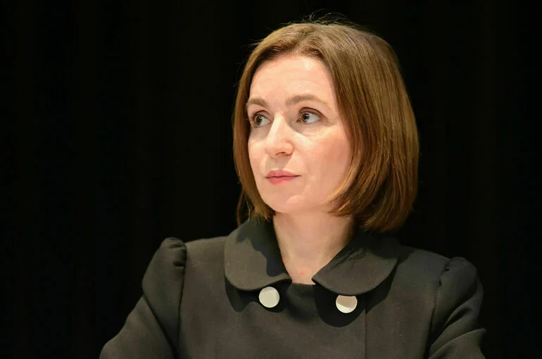 Президент Молдавии Санду прибыла с визитом на Украину
