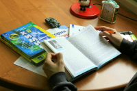 Россия выделит деньги на учебники для русских школ в Таджикистане