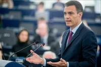 Премьер Испании заявит Нетаньяху о готовности признать Государство Палестина