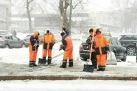 В аэропортах Москвы из-за снегопада задержано 34 авиарейса