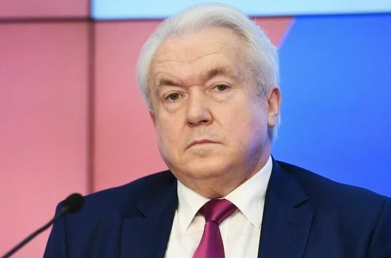 Экс-депутат рады Олейник считает, что многие на Украине ненавидят США и Европу
