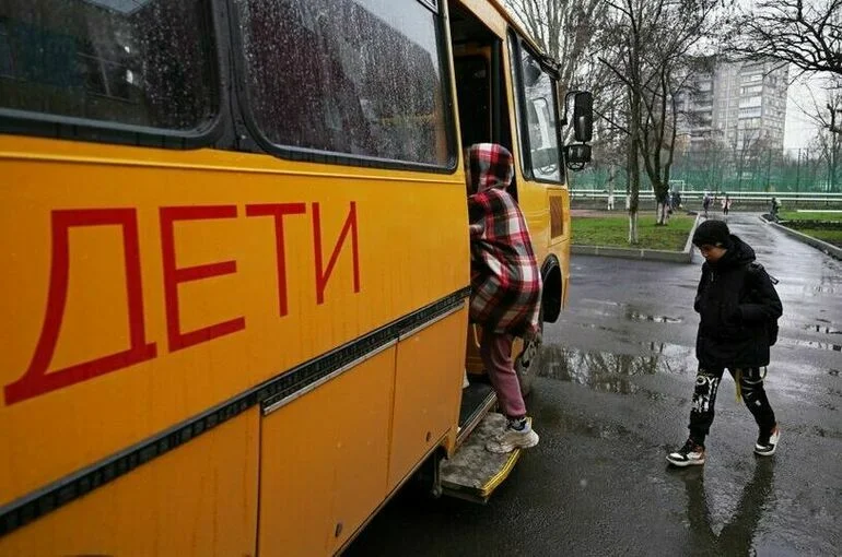 Судимых за педофилию не допустят к перевозкам детей