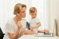 Детское пособие при досрочном выходе на работу хотят сохранить