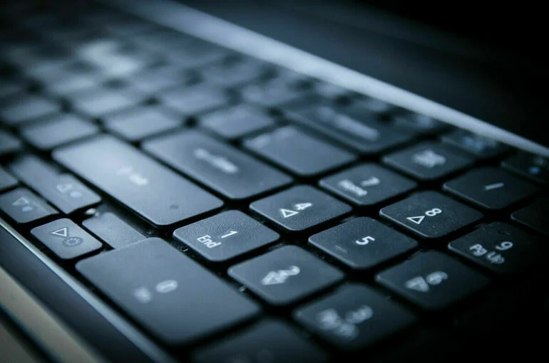 IT-компаниям отсрочат переход на авторизацию через российские системы