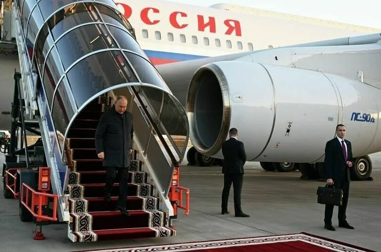 Путин в среду посетит Саудовскую Аравию и ОАЭ