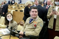 Депутат Киселев предложил разрешить подросткам работать в выходные дни