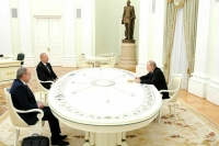 Армения и Азербайджан договорились укреплять доверие и обменялись пленными