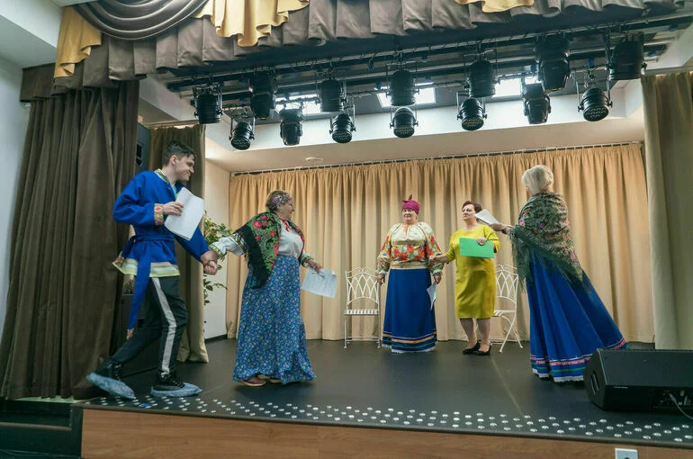 Средства на программу «Земский работник культуры» рекомендовали заложить в бюджете