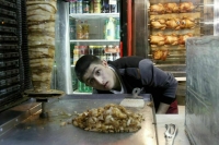 Президент: Все мигранты должны уважать законы и традиции народов РФ