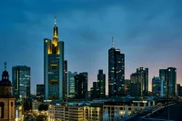 Зеленский прибыл в Германию с неанонсированным визитом