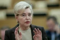 Депутат Фролова: Повышение выплат земским докторам важно для новых регионов