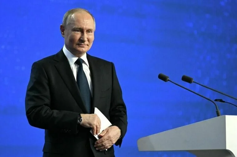Путин заявил, что ждет от «Единой России» инициатив по «сбережению народа»