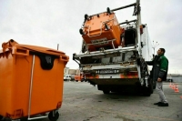 В России не хватает трех тысяч мусоровозов