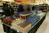 Кабмин предложил завязать со спиртным