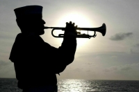 США начали операцию по обеспечению безопасности в Красном море