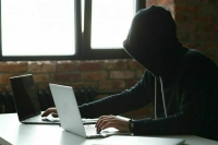 Сможет ли российская нейросеть-«охотник»  уничтожить вражеский ИИ