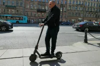 Самокатчиков хотят прописать в Административном кодексе