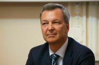 Сенаторы обсудят создание новой программы для детей с редкими заболеваниями