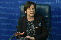 Разворотнева заявила, что за падение наледи с некоторых балконов могут наказать