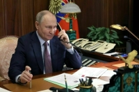 Путин поговорил по телефону с девочкой, чью мечту исполнил на «Елке желаний»