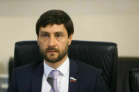 Сенатор Синицын рассказал, почему подорожали услуги такси