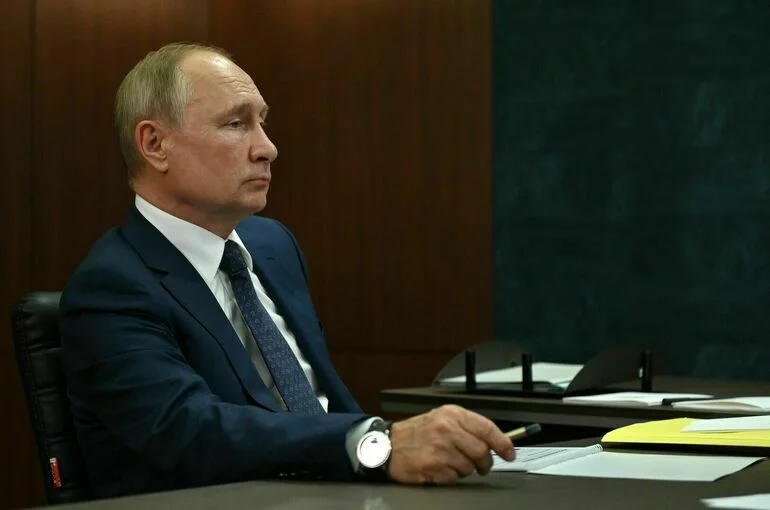 Путин провел совещание Совбеза по вопросам коллективной безопасности в СНГ