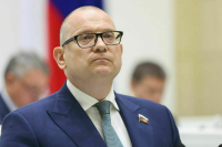 Сенатор Долгов считает, что западное давление на Белград не ослабнет