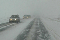 В 17-часовой пробке на трассе Пермь — Екатеринбург открыли два пункта обогрева