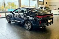 За неделю в России подорожали легковые автомобили и телевизоры